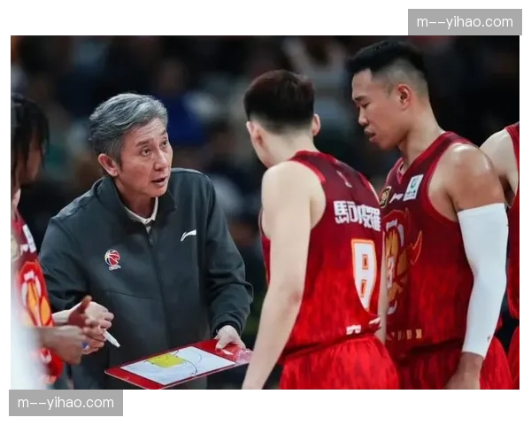 郑永刚利用失误得分联盟第二，抢断后快速转换形成威胁